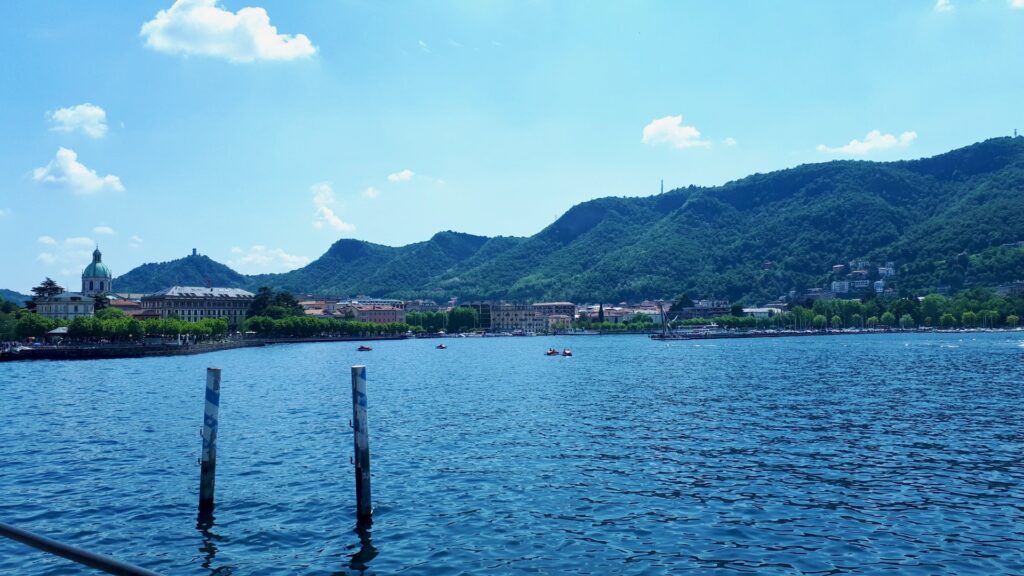 Lungolago di Como