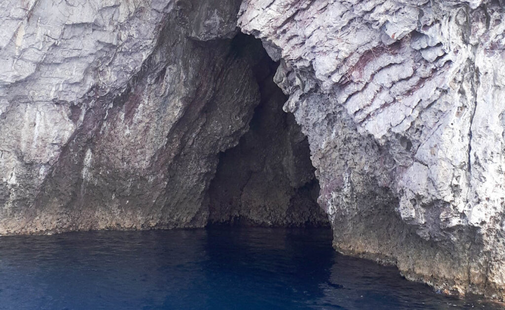 Grotta Taormina dalla Barca