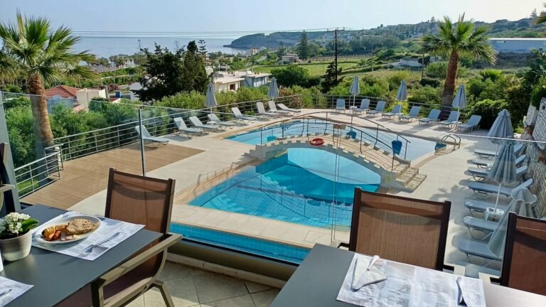 Recensione Hotel Oasis Skaleta a Rethymno Creta